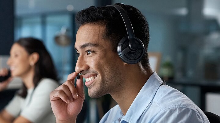 Pracownik call-center